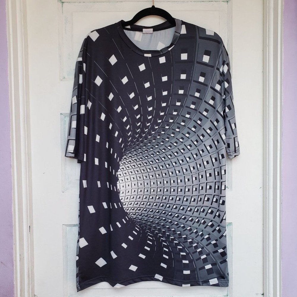GoldFish Men's T-Shirt Size Medium 3D Geometric Graphic Short Sleeve Black Gray